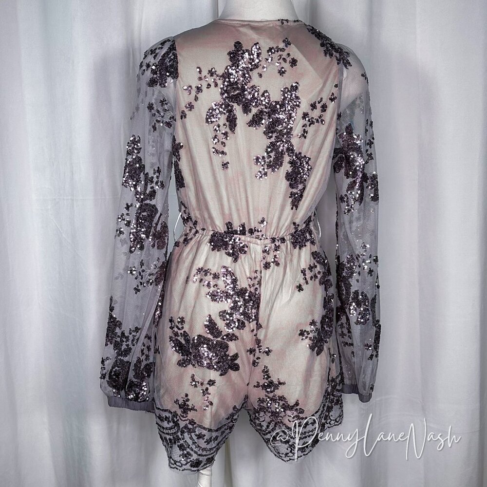 NWT L'Atiste Sheer Sleeve Sequined Deep V Neck Romper Lvander - Picture 6 of 14